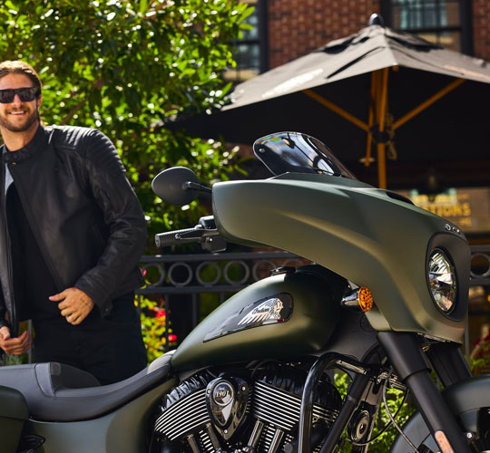 MACH DICH MIT KOMFORT AUF DEN WEG.